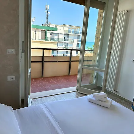 Sogno Vista Mare - Vicina Alla Rotonda E Con Parcheggio Privato Senigallia
